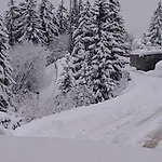 Rénové Proche Piste Avec Parking à - Fr-1-514-48 *